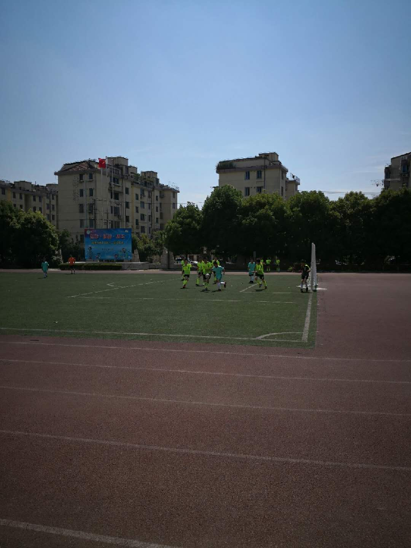 青浦佳禾小学足球队在青浦区第五届运动会小学